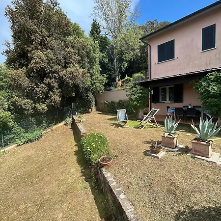 Residenza Le Agavi In 카폴리베리