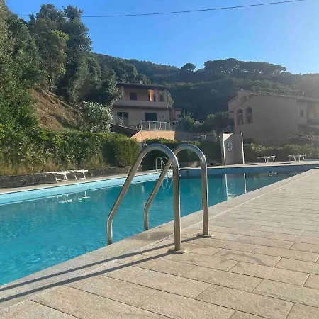 Residenza Le Agavi In Capoliveri (Isola d'Elba)